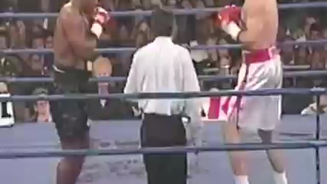 2000-10-20 Mike Tyson Vs. Andrew Golota