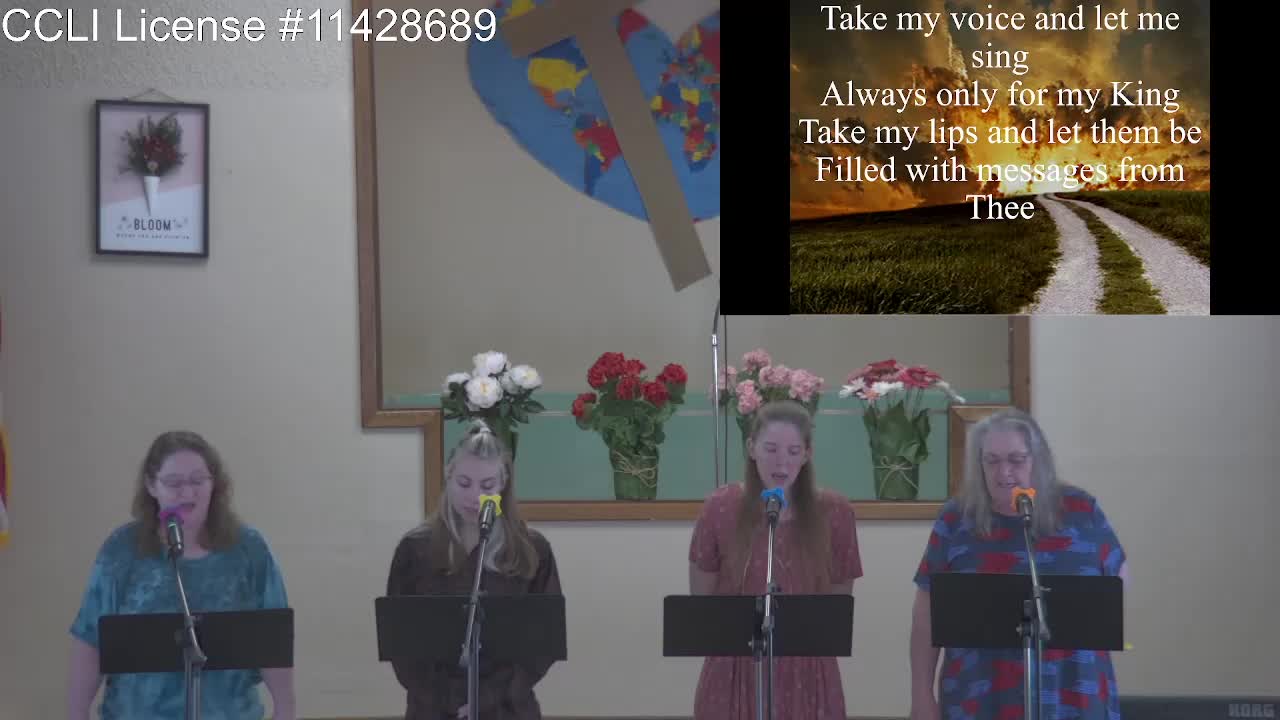 Moose Creek Baptist Church sings “Take My Life and Let It Be“ During Service 5-01-2022
