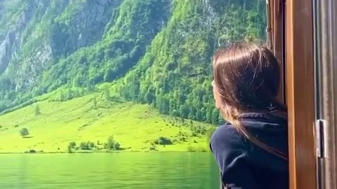 🌿Beautiful views on Lake Königssee in Germany 💚.