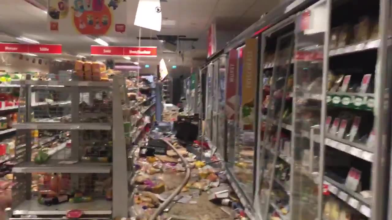 July 7 2017 Germany g20 3.3 Ransacking of grocery store