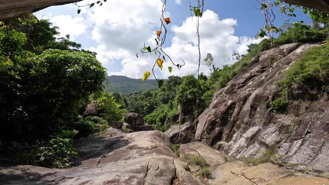 World's Best River in Puerto Rico - El Hippie