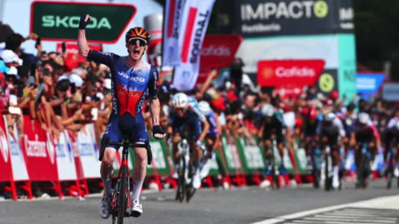 Irish Sensation Dunbar Dominates Stage 11 of the Vuelta!