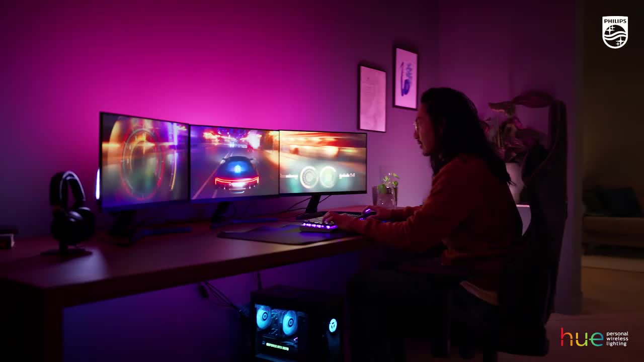 Philips Hue Play Gradient Lightstrip für drei Monitore