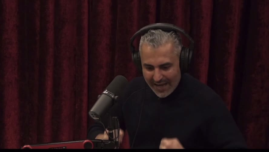 Maajid Nawaz talks to Joe Rogan about vaccine mandates