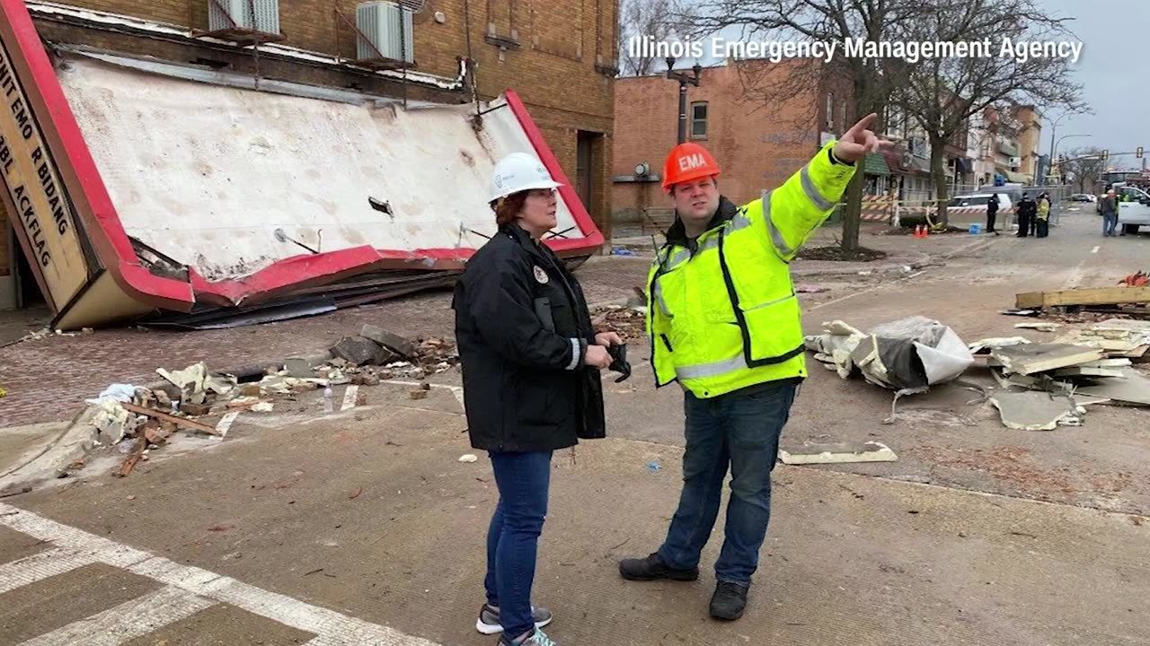 Apollo Theater assessed for damage after roof collapse