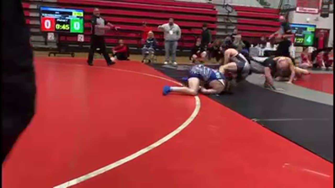 Kneecapping the ref