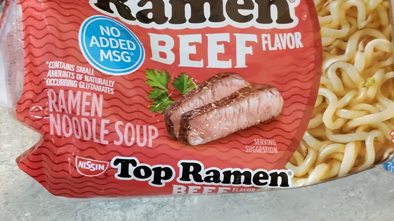 Eating Nissin Top Ramen Beef Flavor, Dbn, MI, 11/30/23