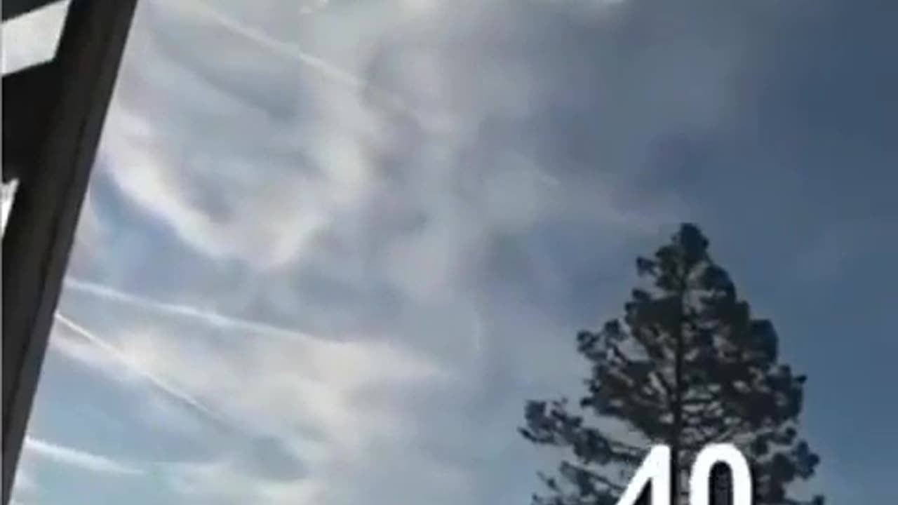 Chemtrails in fast motion