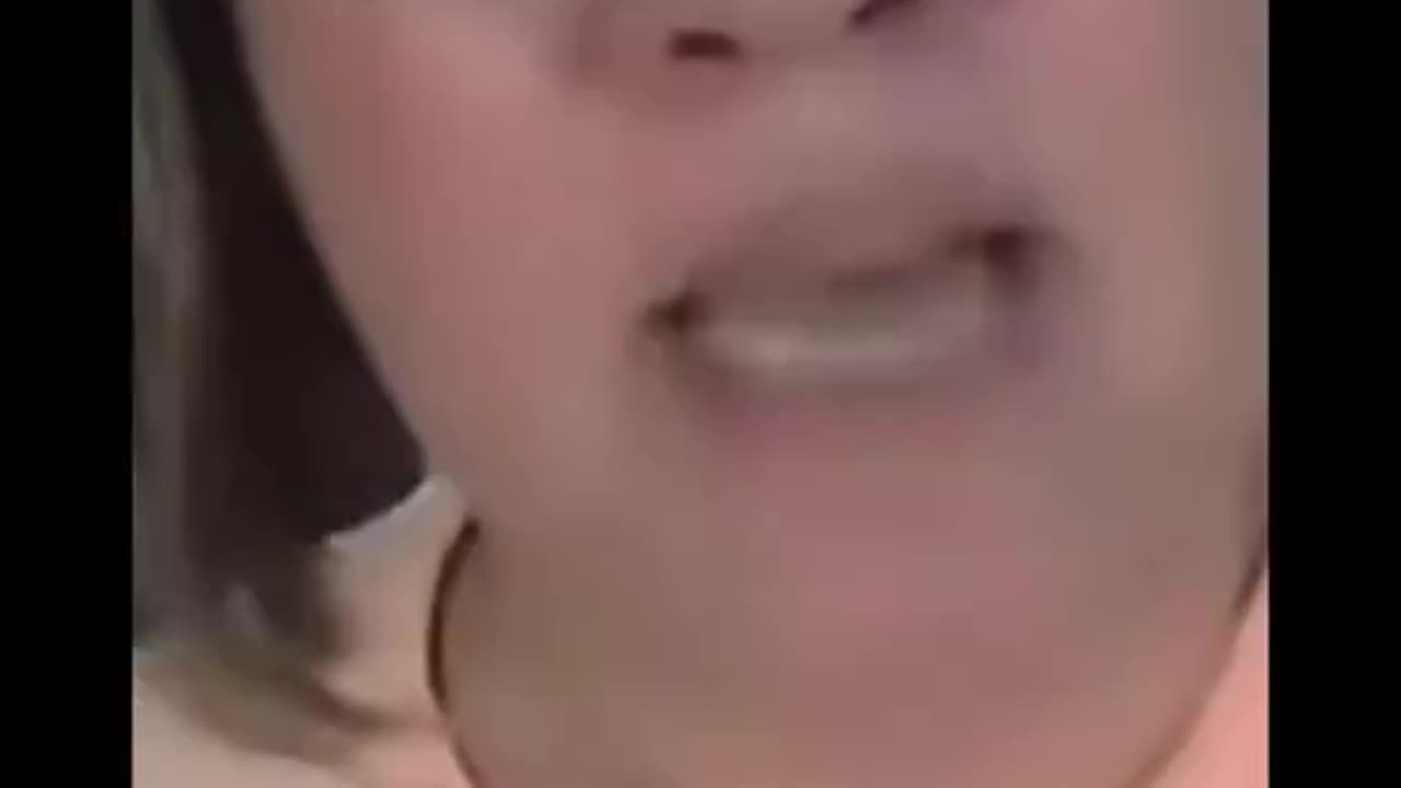 Mom Drops Into Daughter's Snap