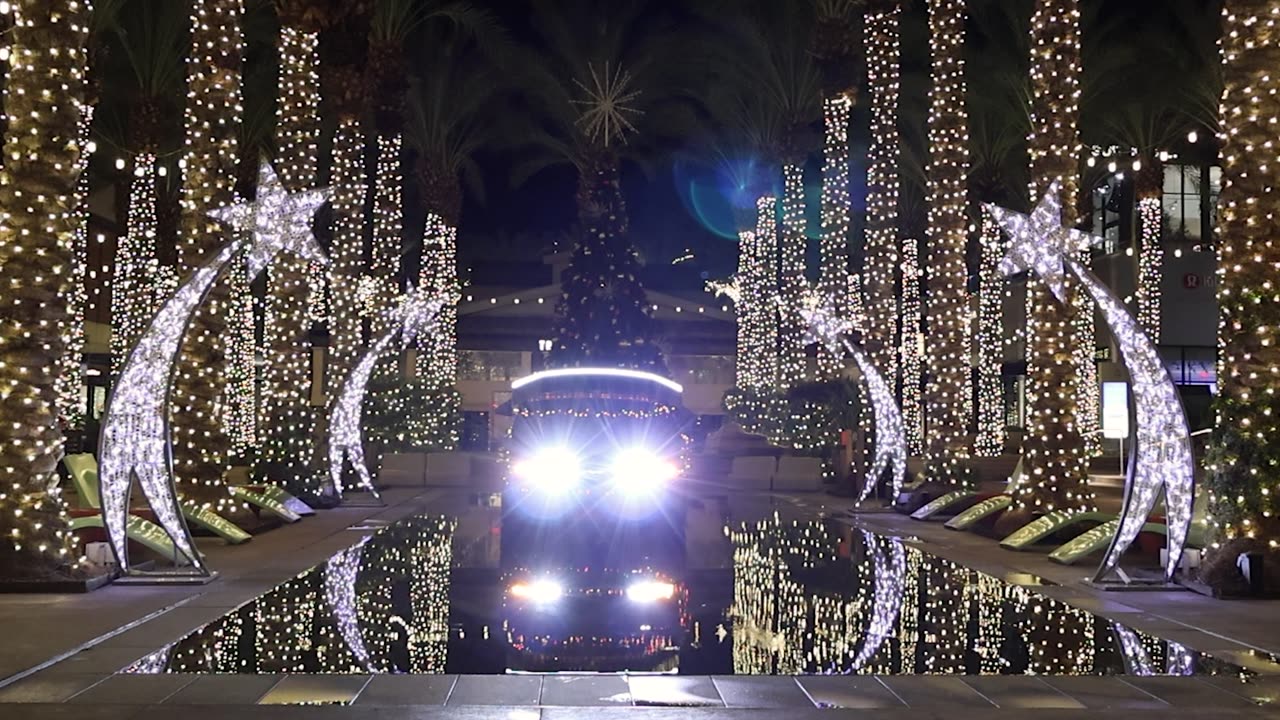 Tesla Cybertruck Holiday Christmas Play List- 1 Hour of Christmas Music with Lightshow!