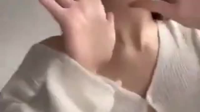 No Bra Tiktok Challenge