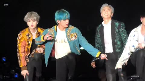 190321 MEDLEY BTS V focus LYS in hongkong 방탄소년단 뷔 태형 메들리_v720P