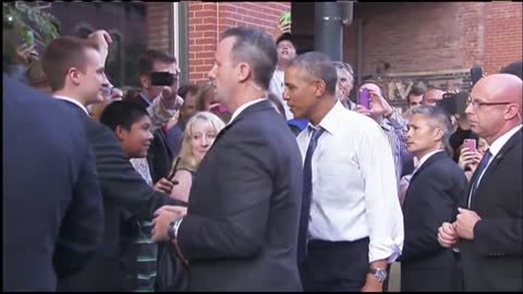 President Obama Takes a Surprise Stroll in Downtown Denver