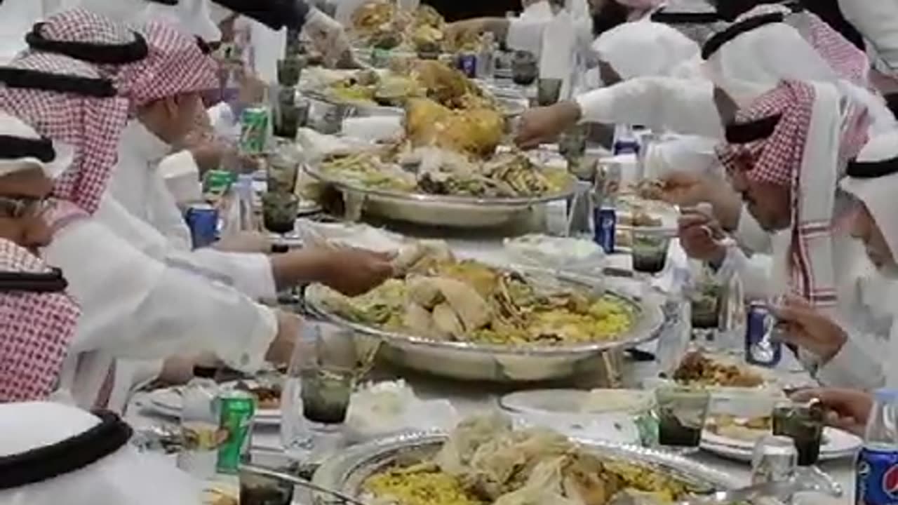 Saudi arab eat