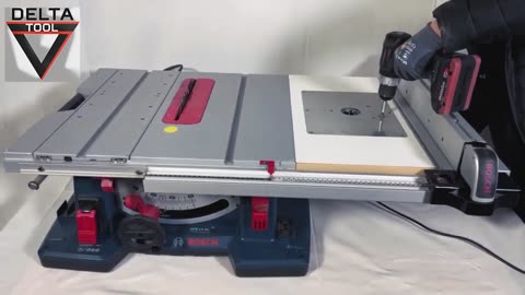 Milling table insert plate for Bosch POF 1400 & 1200 with router lift on Bosch GTS10 XC table saw