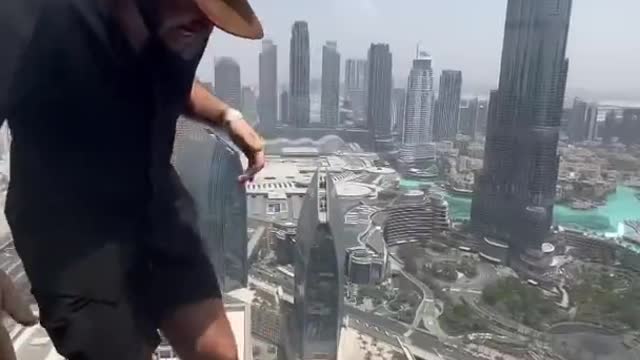 Football skills on top of Dubai