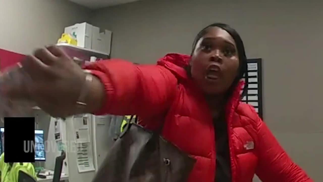 Ignorant Mom Caught Shoplifting With Her Children