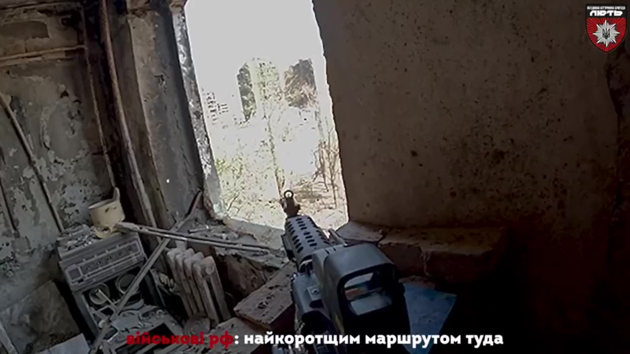 Ukrainians Set Up Ambush Outside of Captured Radio Post in Toretsk