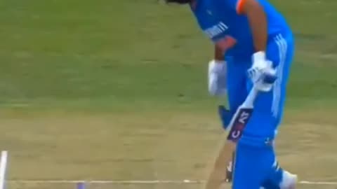 Shaheen Afridi bowled by Rohit once again .