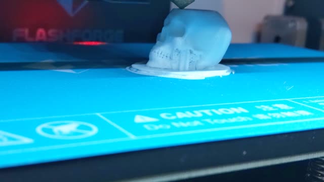 3D Printing a Skull Keychain 💀