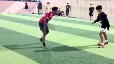 CRJ JR NUTMEGS ISHOWSPEED😂