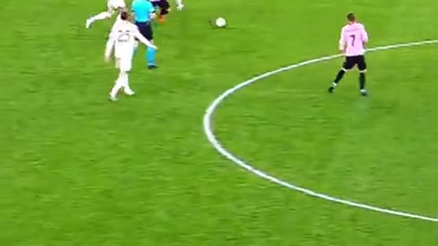 MESSI is OP 🔥 #Messi #Skills #Part1 (720p)