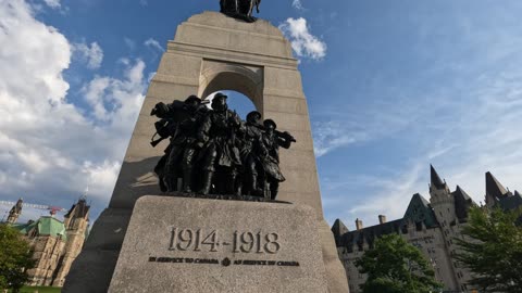 🏛 Parliament Hill In Ottawa 🍁