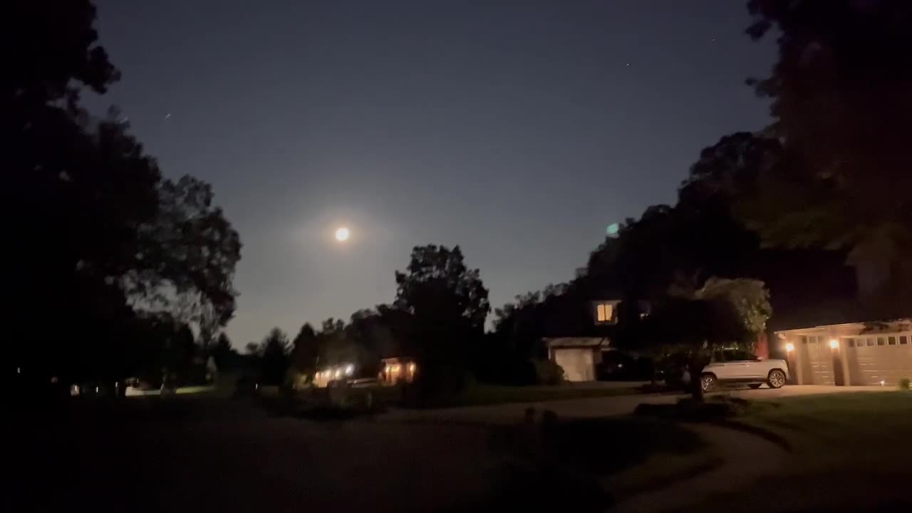 September 28, 2023 - A Waxing Gibbous Moon on a Thursday Night
