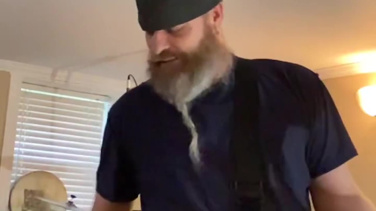 Whole Lotta Rosie AC/DC cover. With technical difficulties…