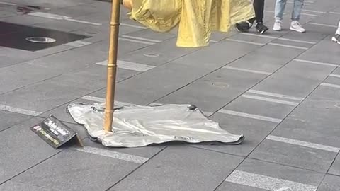 So cool Street Artist