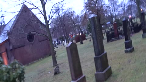 Linnea och jag på Gamla kyrkogården, Helsingborg 26 Febr. 2017