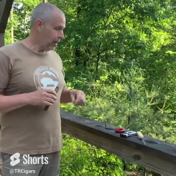 Using A Punch Cut With Toro Barber Pole Cigar