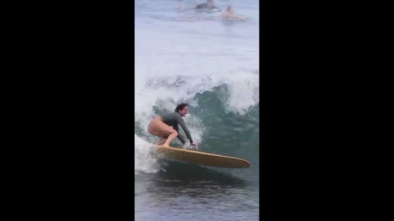 Surfers stocks😜⛷️⛷️🏄🌊#shorts#surfer#rumble