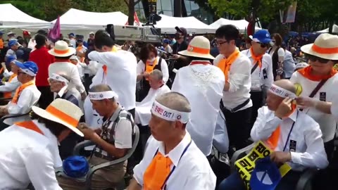 20191002_V3_S05(iZjqj5sa6wk)삭발식에 참가코자 대전 강릉 대구 부산등 전국에서 광화문 차도에 모여