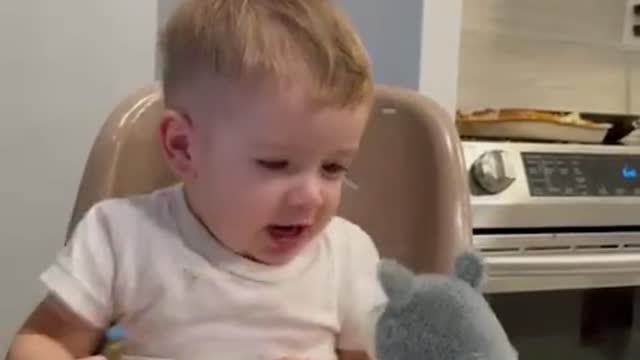 Best video of Funny baby (Full video watch)