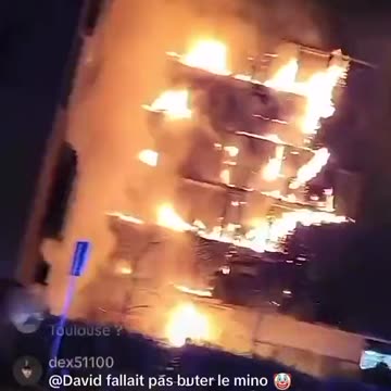 🇫🇷 Zamieszki we Francji: Budynek został całkowicie zniszczony przez pożary w Borderouge