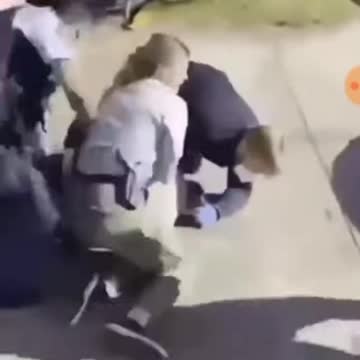 No mask in Aus? Get beatup by unmasked cops