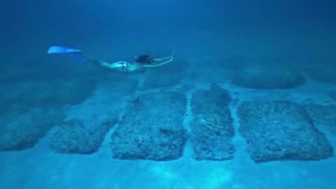 100,000 Yr Old Pyramid Submerged Near Azores