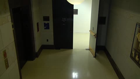 7088CVCLLSenateAtrium_2021-01-06_12h00min01s493ms.mp4