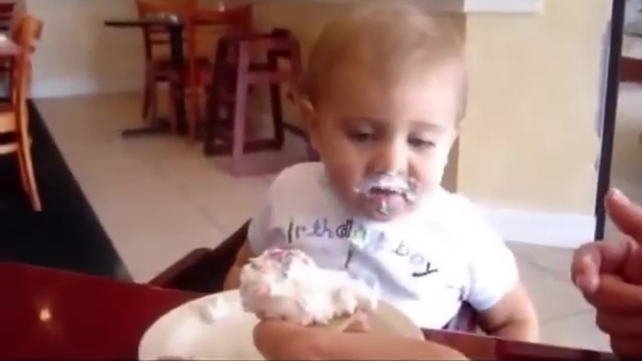 אוטיזם - דרו לפני ואחרי חיסון גיל שנה