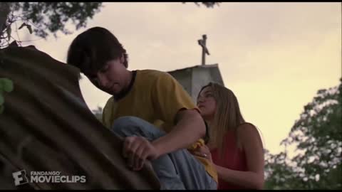 Jeepers Creepers (2001) - down the pipe scene (3/11)