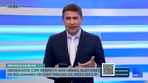 Caminhoneiros bolsonaristas fazem protestos e fecham estradas pelo Brasil