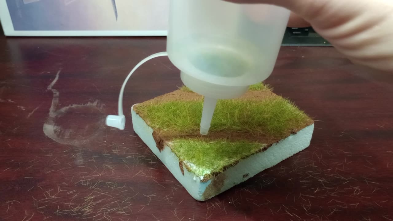 Cheap Easy DIY Static Grass Applicator
