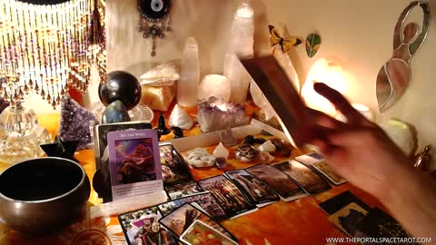 Libra Jan 2022: You are extraordinary. New beginnings. Take with you courage and love!