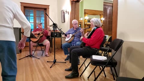 Strumming at Silvermont, Tuesday 5/23/23