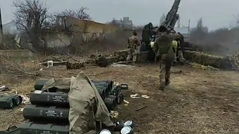 Ukrainian Artillery Unit With French Heavy Gun