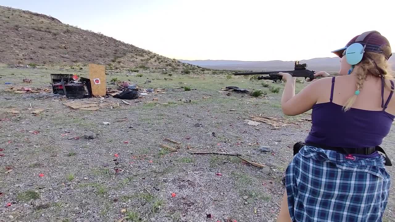 "Wild West Shootin YEEHAW!"