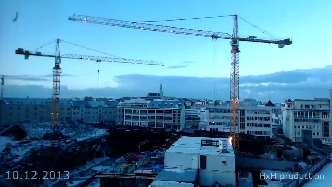 Time lapse: Constructing the largest hotel in Iceland