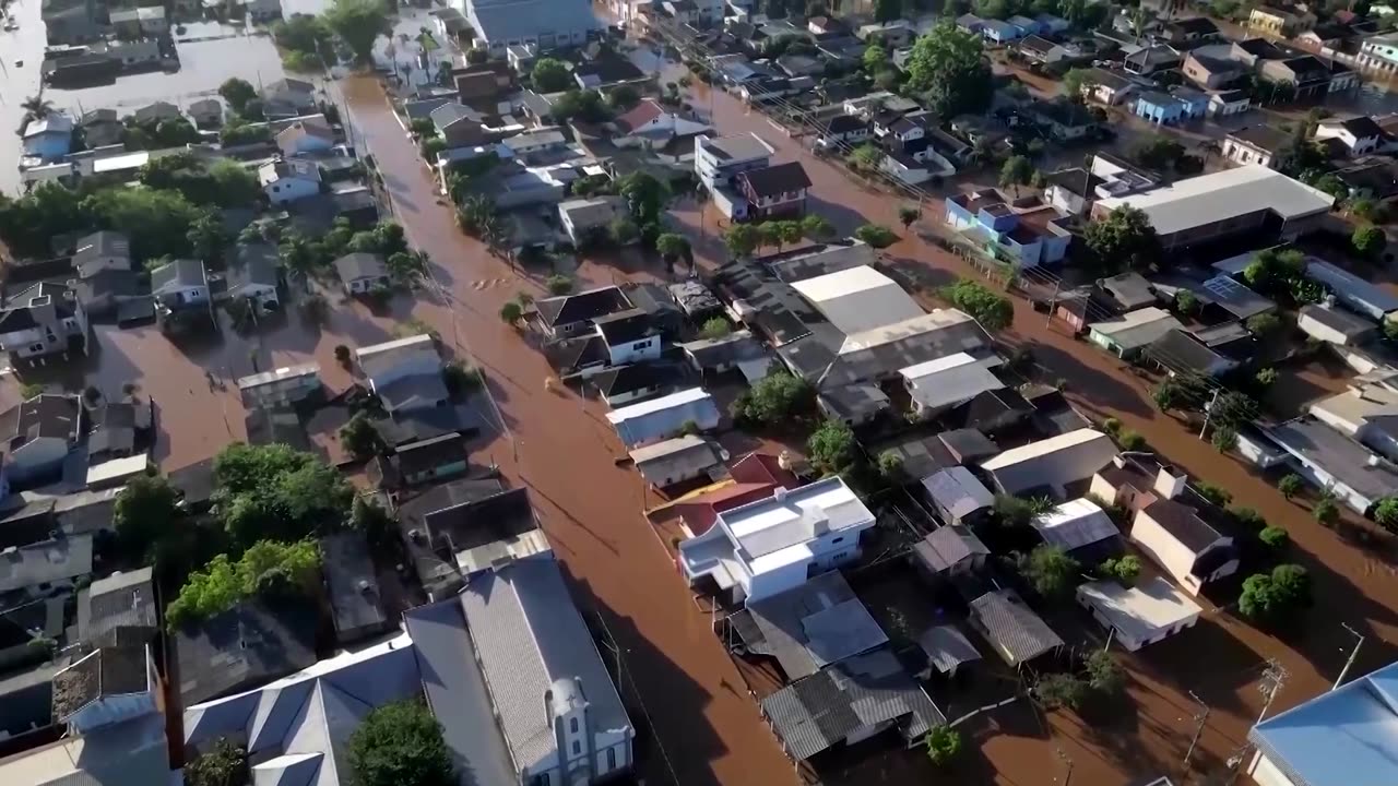 Floods devastate southern Brazil