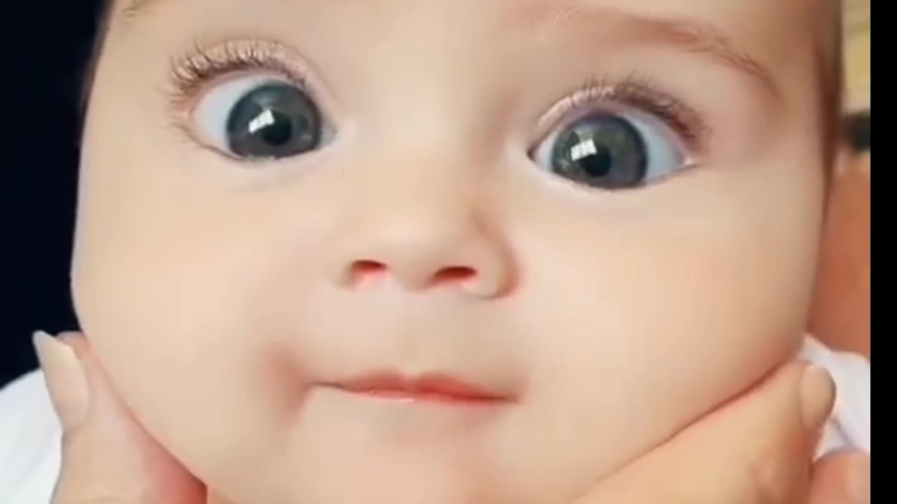 Cute baby viral video 15